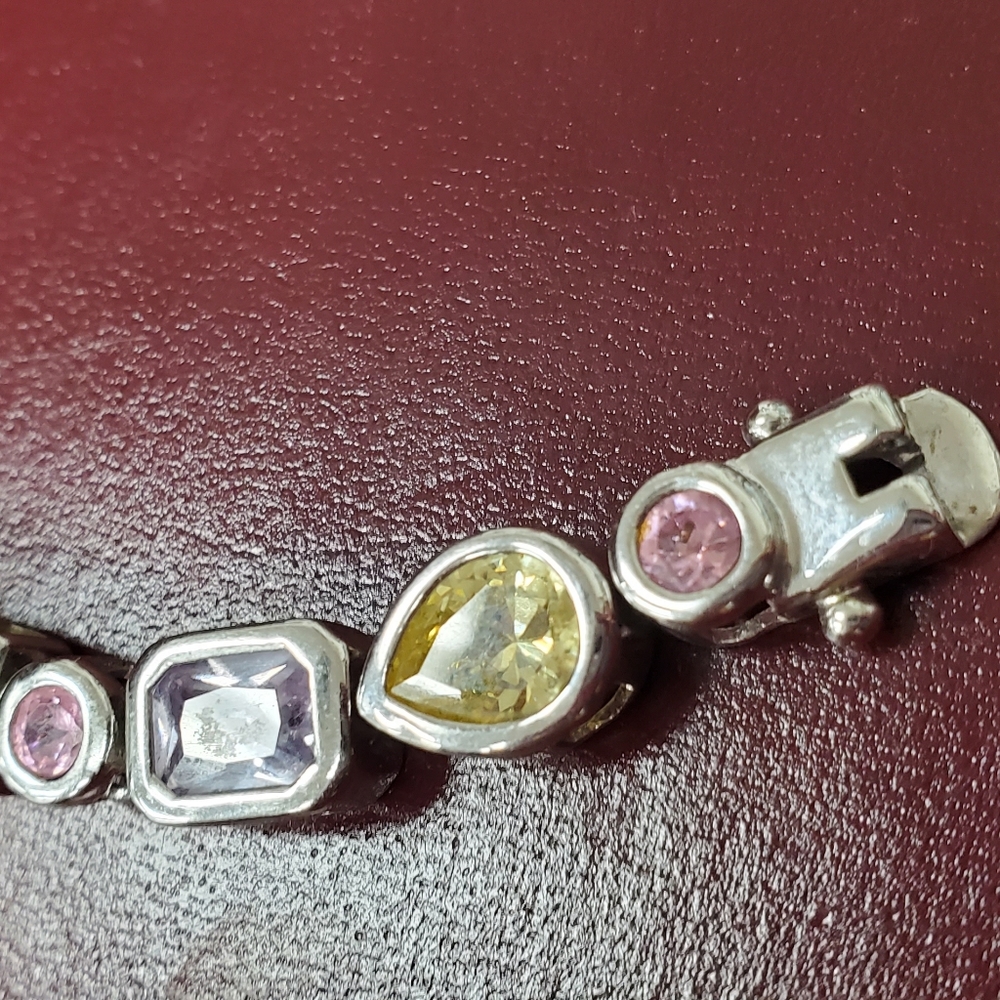 Bracelet - Picture 2 of 3